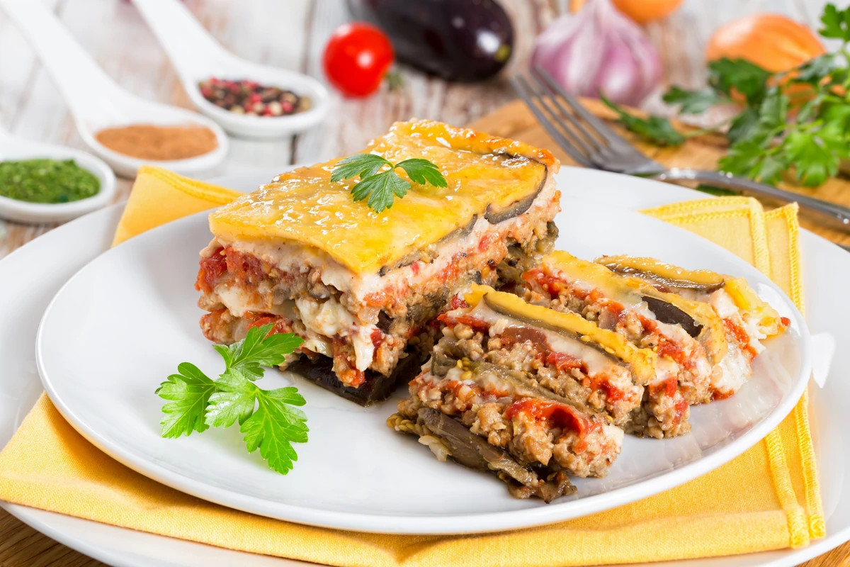 Greek cuisine: Moussaka 