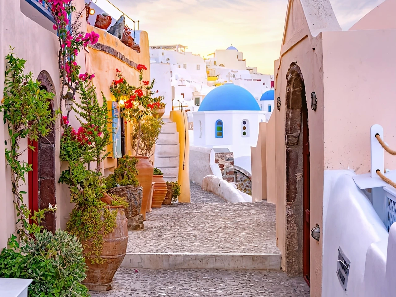 Santorini Full Day Tour from Heraklion Port