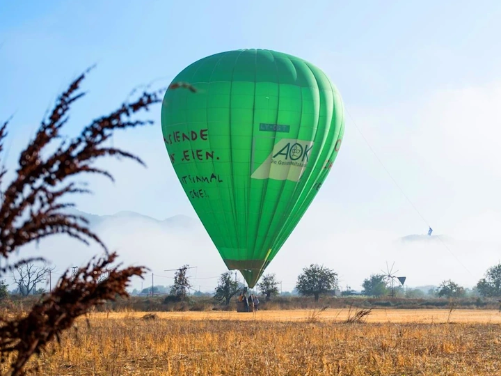 Athens: Hot-Air Balloon Flight Experience with Snacks & Wine