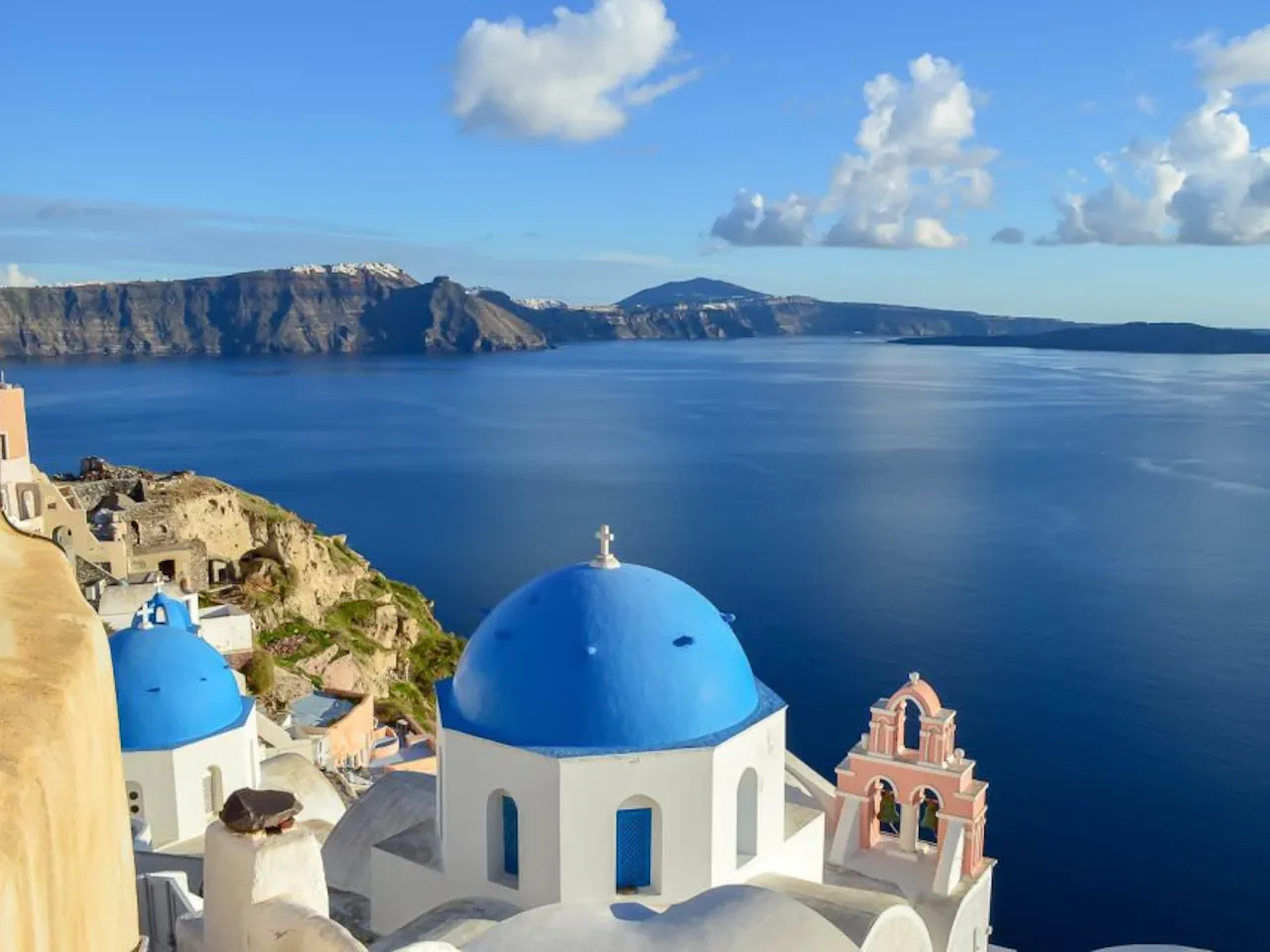 Santorini: Traditional Sightseeing Bus Tour with Oia Sunset