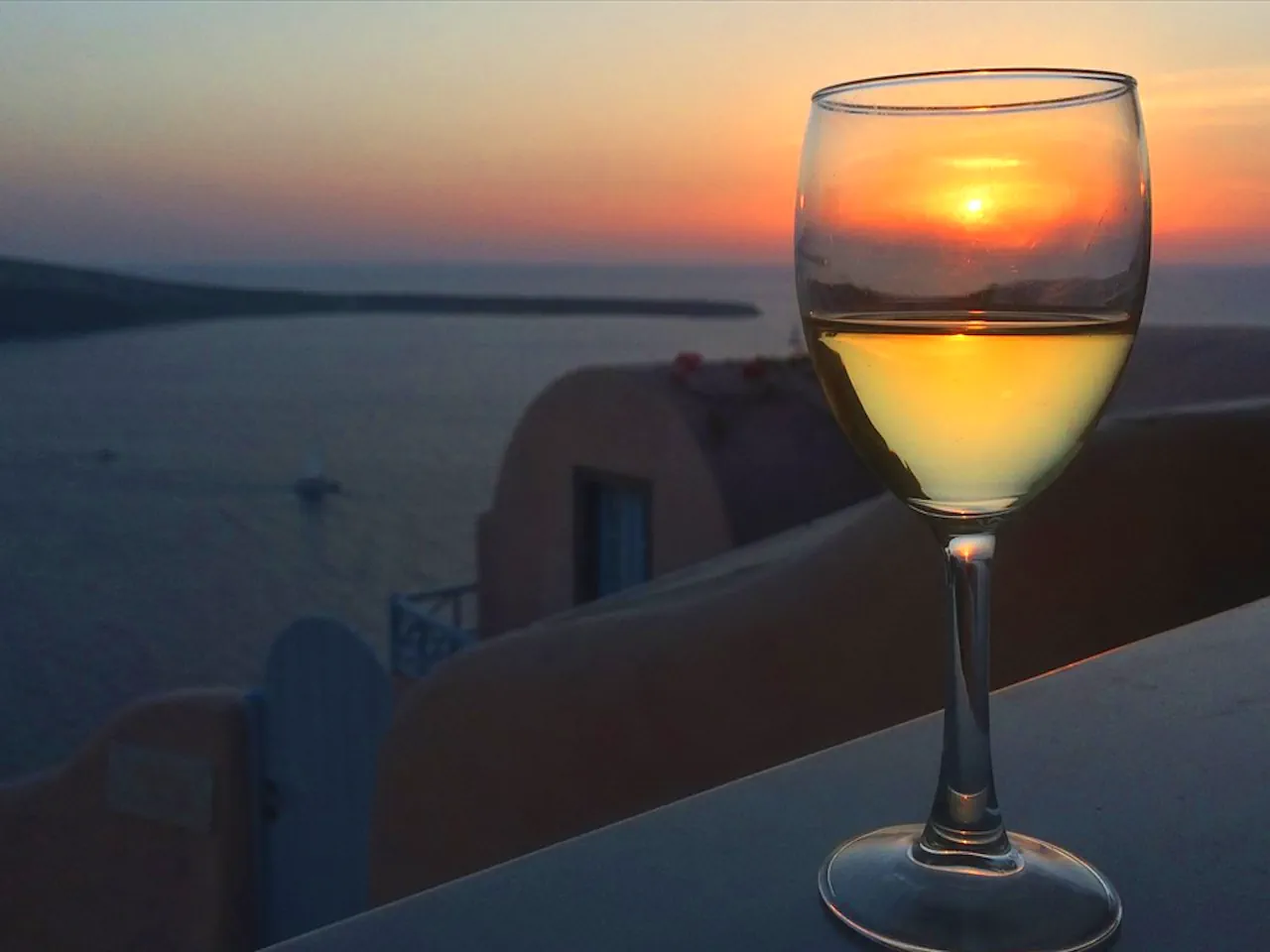 Santorini: Wine Tour with Sunset in Oia