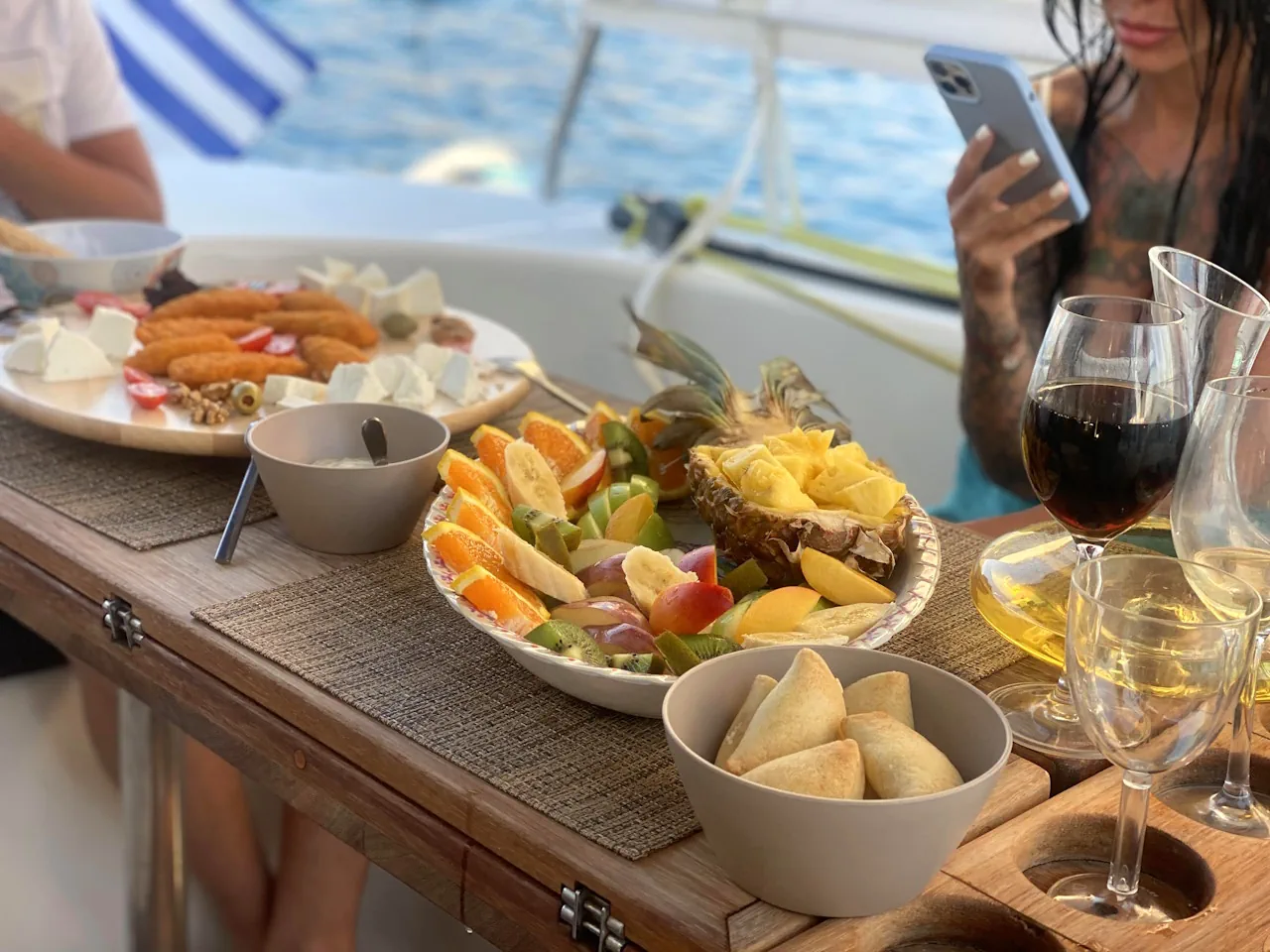 Kissamos: Balos & Gramvousa Luxury Cruise with Meal