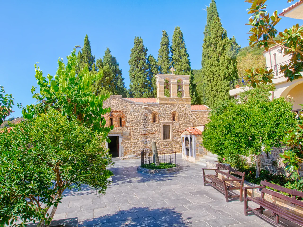 Knossos Palace, Lasithi Plateau & Zeus Cave