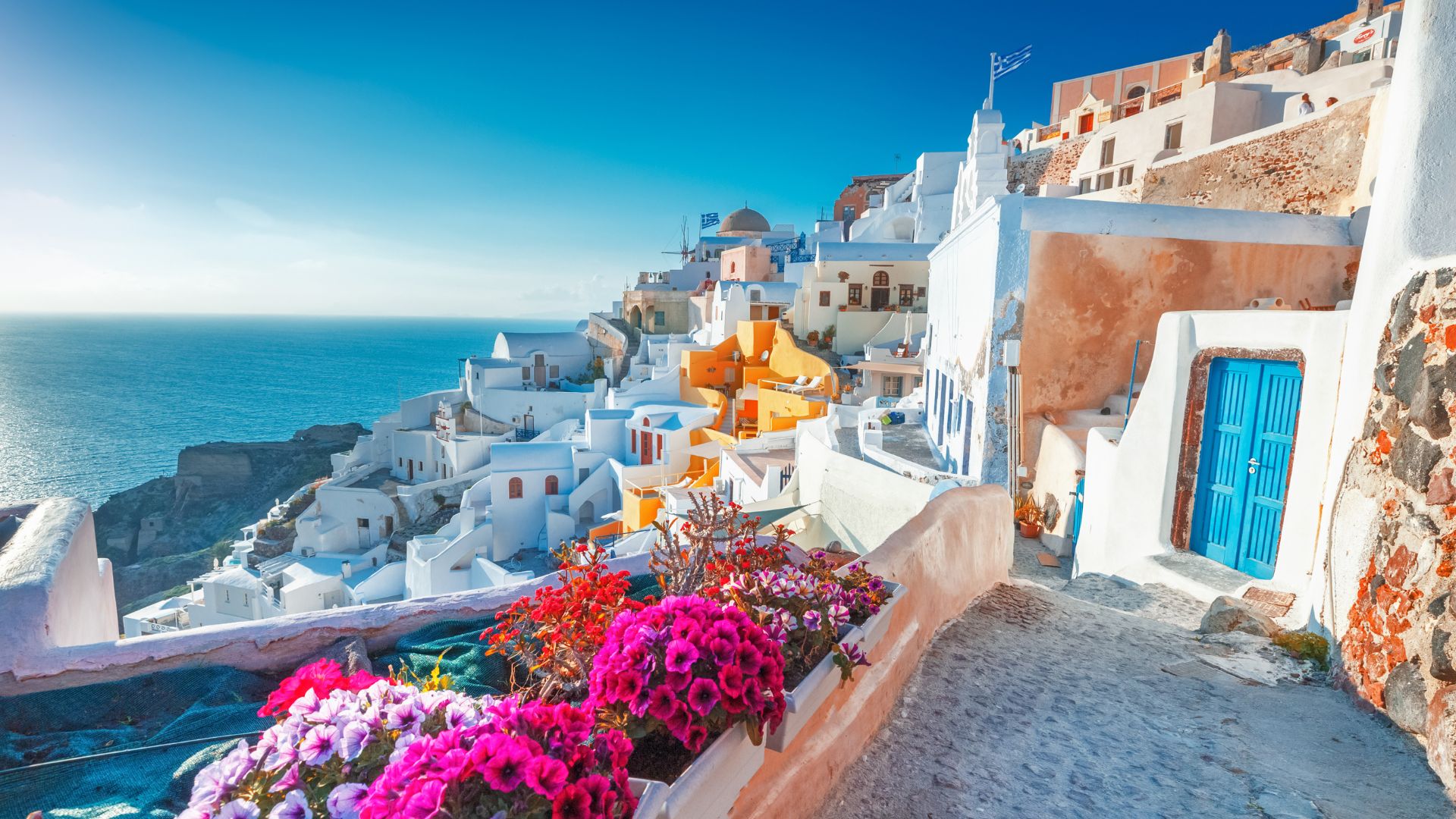 Crete to Santorini: a day trip for an unforgettable experience!